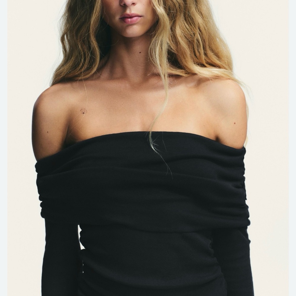 Zara Black Off-Shoulder Sweater